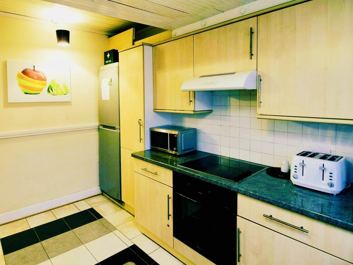 Gable Lodge London B&B Enfield Eksteriør bilde